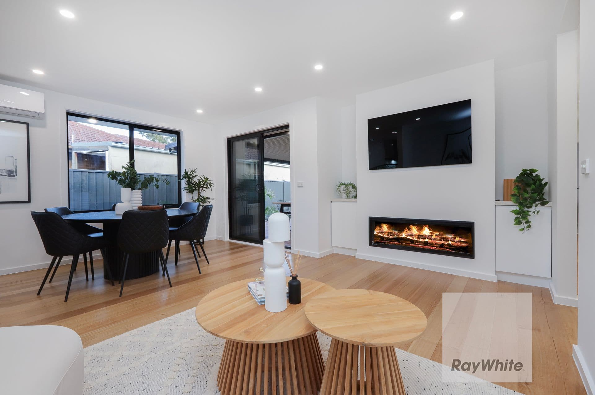 2 Townsend Avenue, Gladstone Park VIC 3043, Gladstone Park - Thumbnail 7