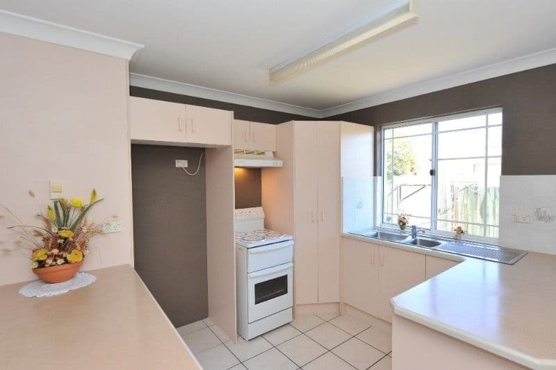 19 Brisbane Street, DRAYTON QLD 4350, Drayton - Thumbnail 2