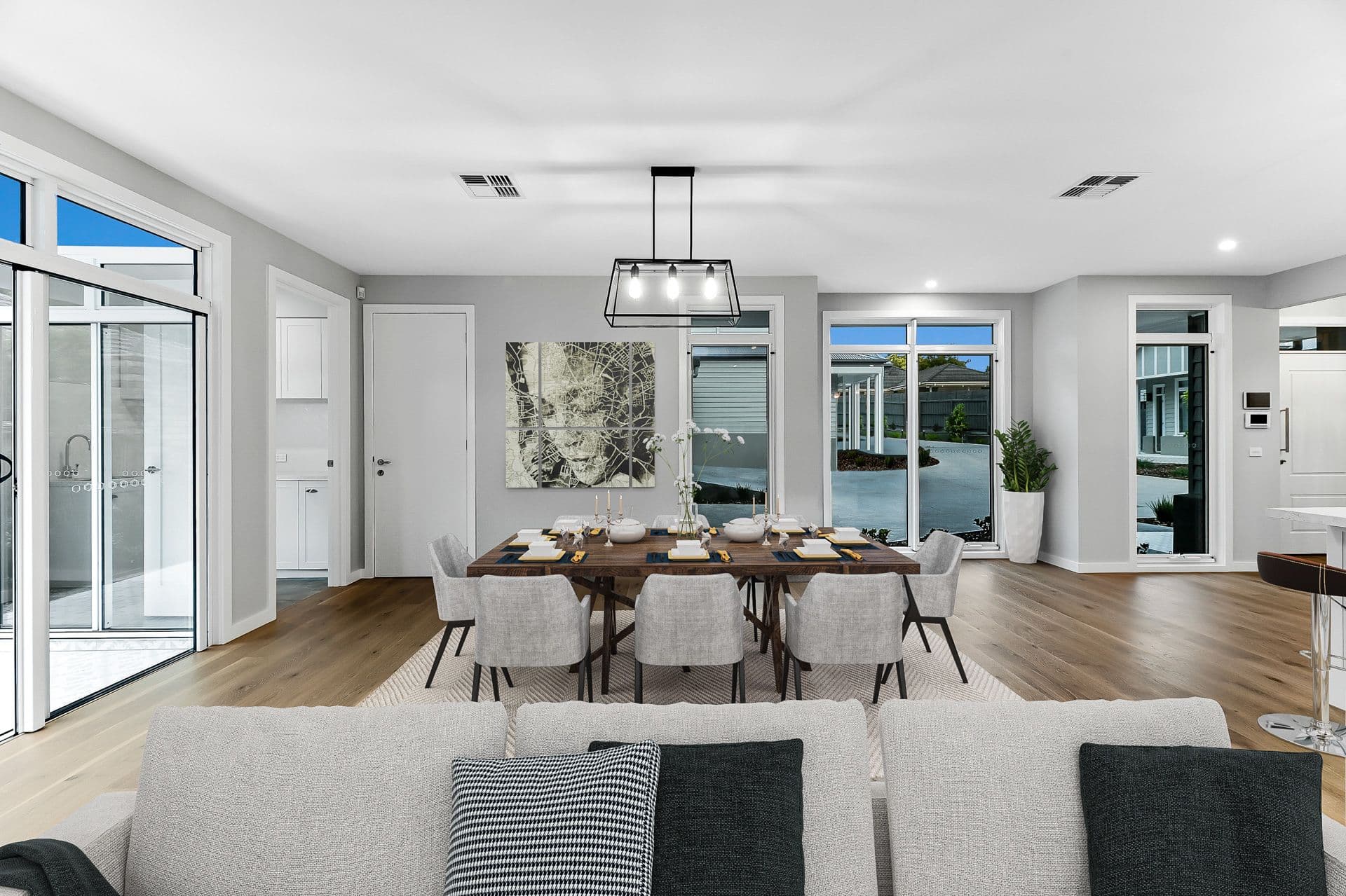 60 Gloucester Avenue, Berwick VIC 3806, Berwick - Thumbnail 4
