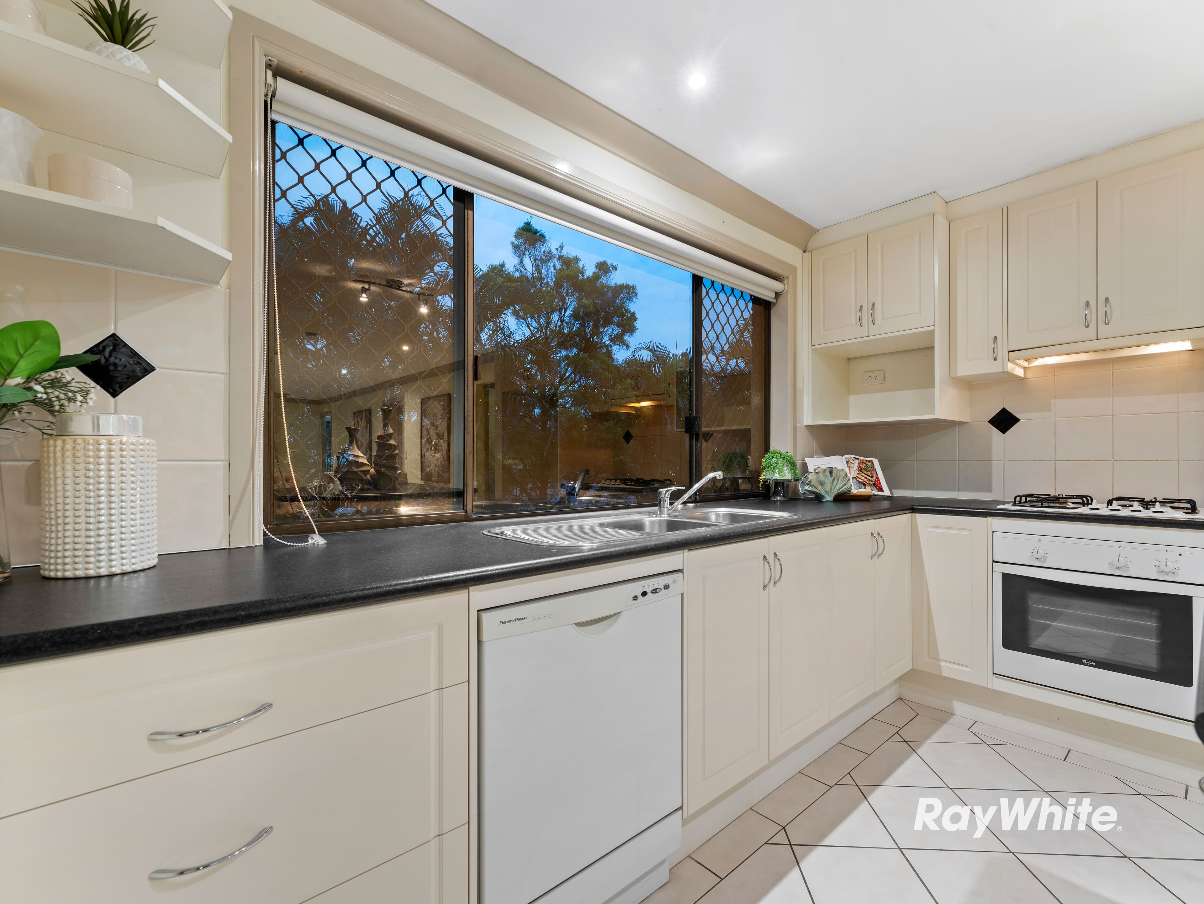 59 Hellawell Road, Sunnybank Hills QLD 4109, Sunnybank Hills - Thumbnail 7