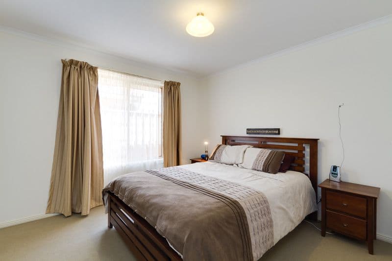 6A Raggatt Crescent, MITCHELL PARK SA 5043, Mitchell Park - Thumbnail 6