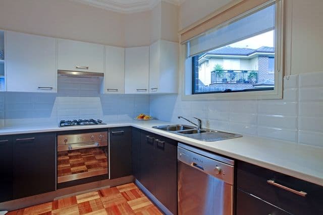 144 St Vigeons Road, RESERVOIR VIC 3073, Reservoir - Thumbnail 3