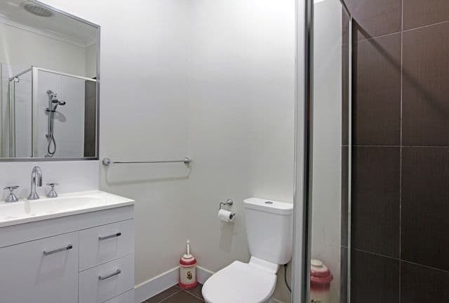 144 St Vigeons Road, RESERVOIR VIC 3073, Reservoir - Thumbnail 4