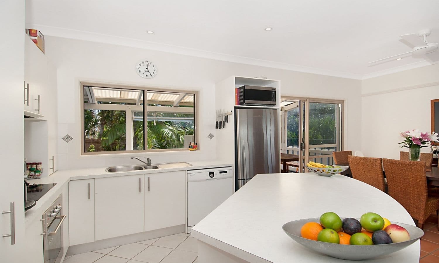 49 Orealla Crescent, Sunrise Beach QLD 4567, Sunrise Beach - Thumbnail 4
