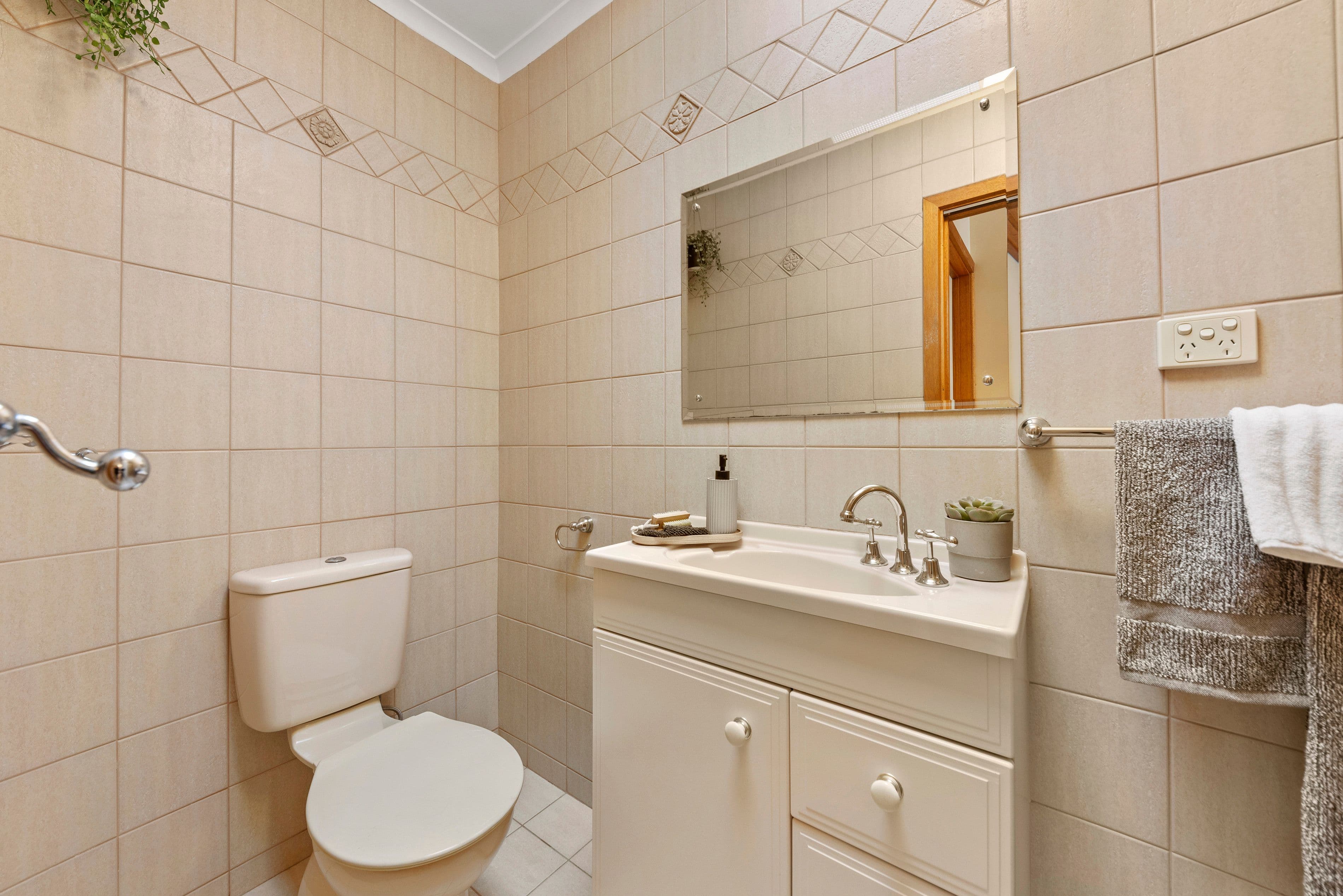 42 Griggs Drive, Athelstone SA 5076, Athelstone - Thumbnail 8