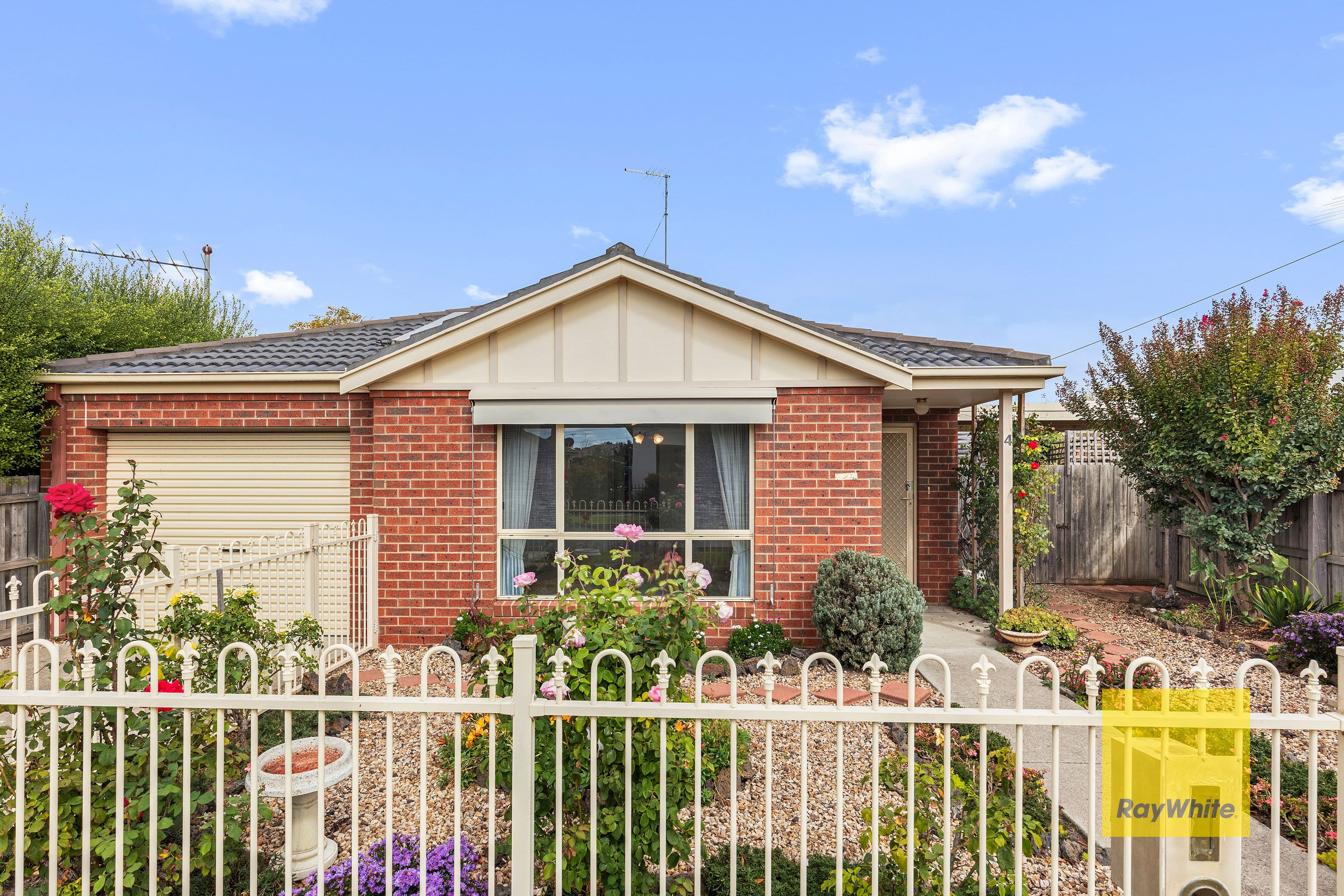 4 Francis Avenue, Newcomb VIC 3219, Newcomb - Image 1