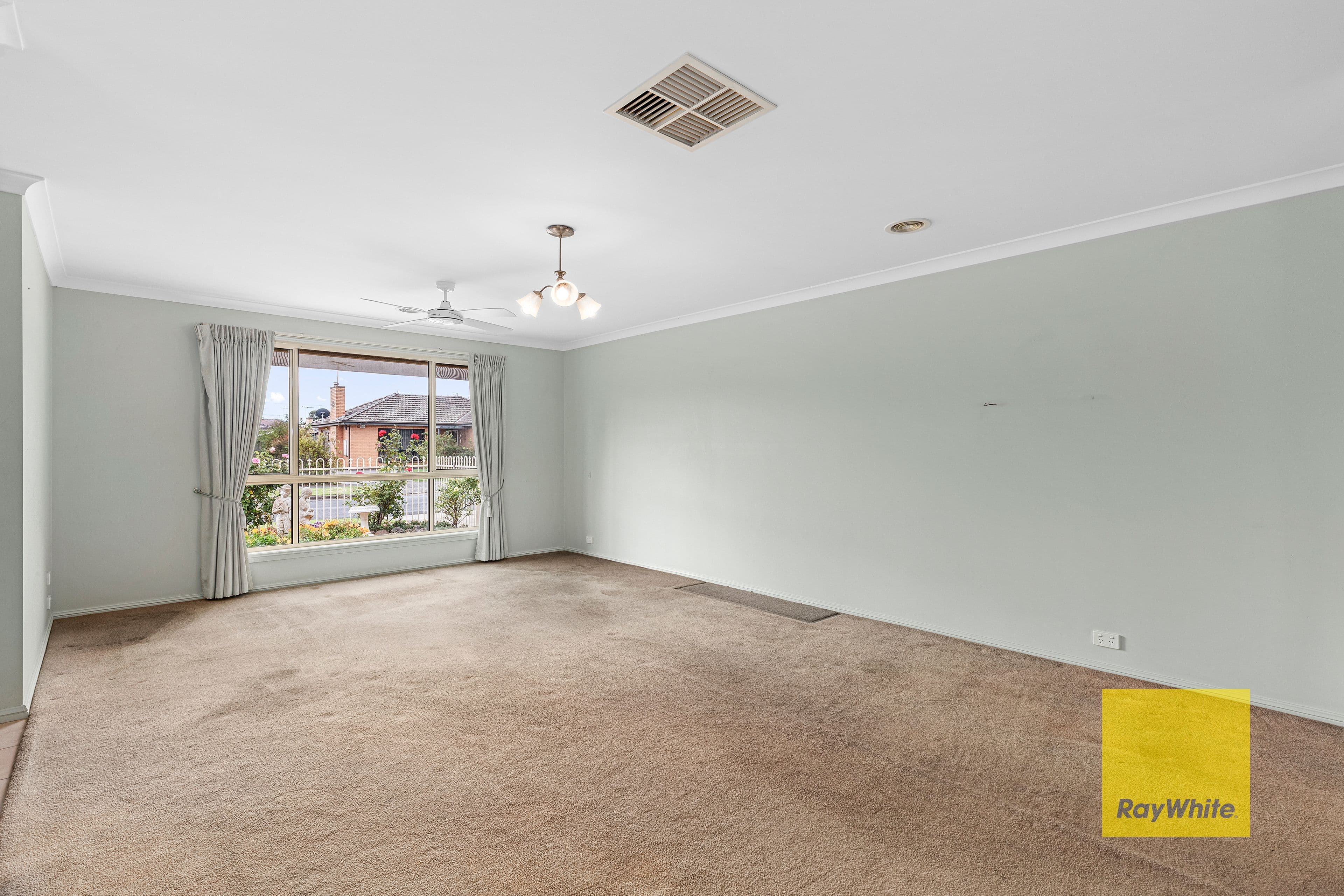 4 Francis Avenue, Newcomb VIC 3219, Newcomb - Thumbnail 7