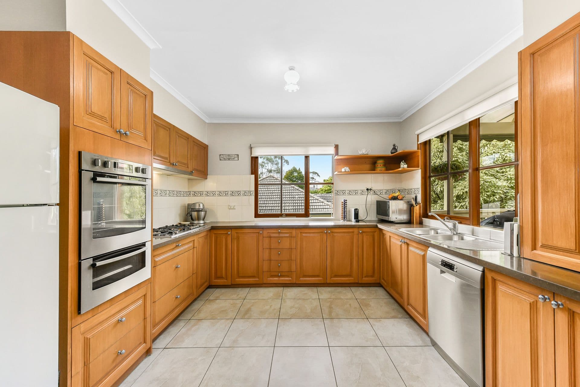 4 Marianne Way, Mount Waverley VIC 3149, Mount Waverley - Thumbnail 4