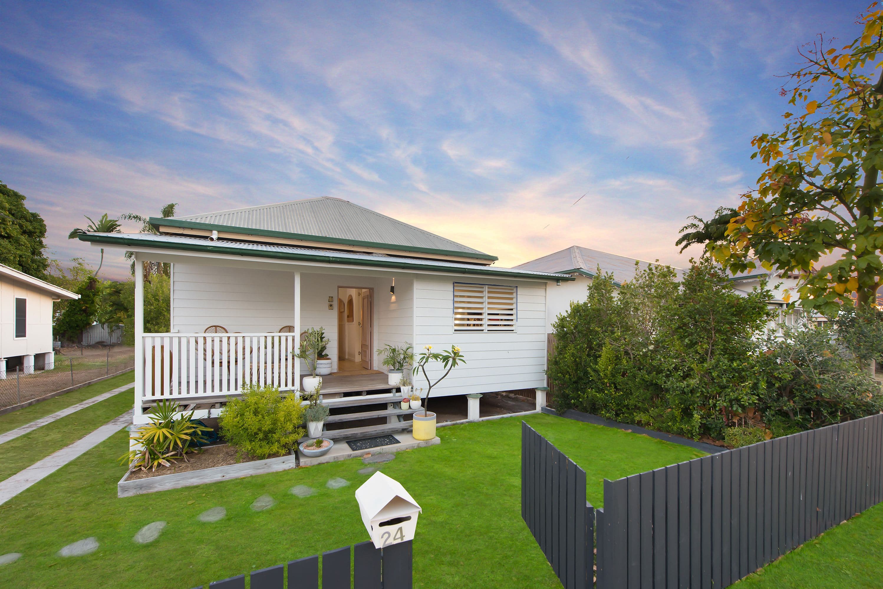 24 Plant Street, West End QLD 4810, West End - Image 1