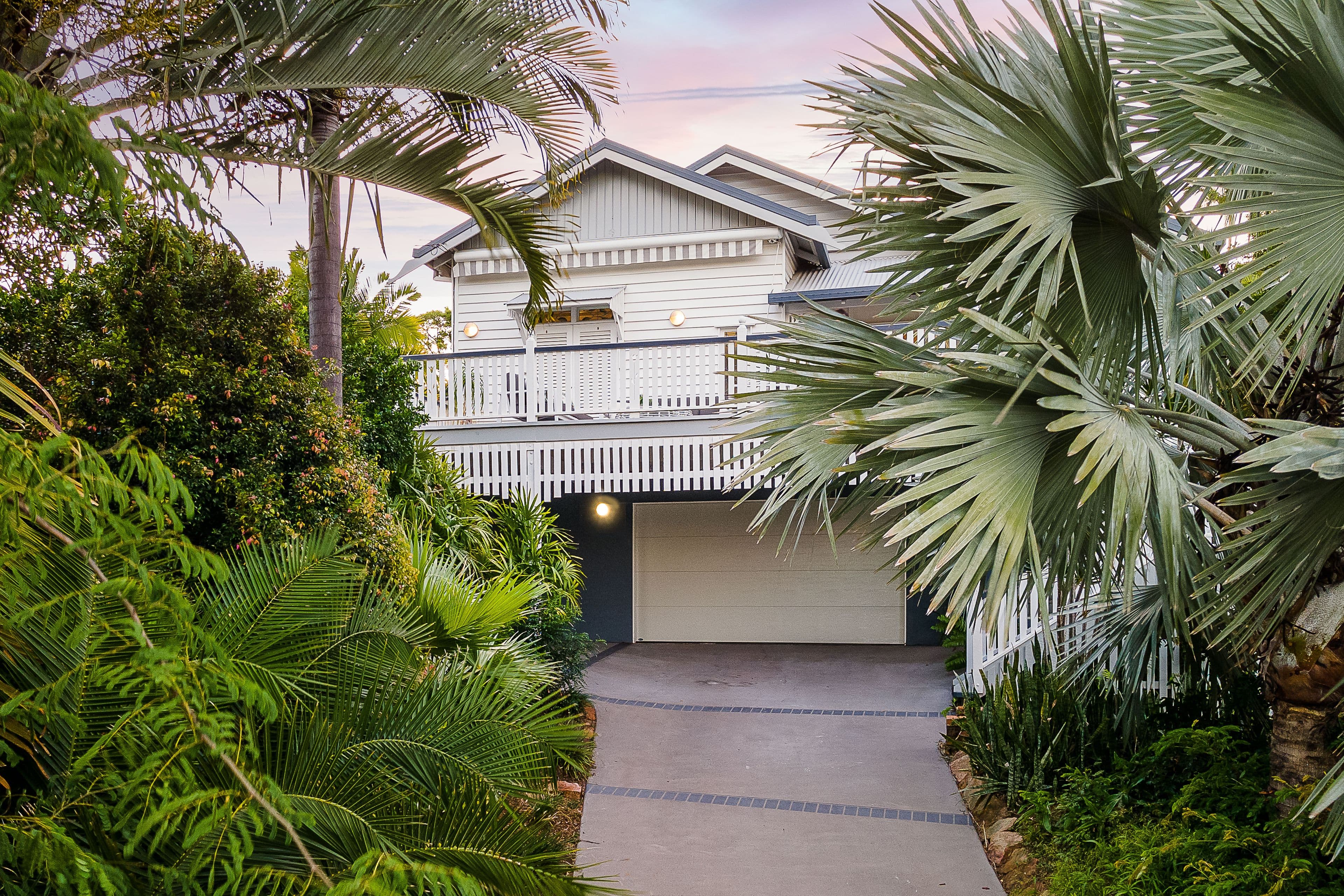 16 Arwin Terrace, Windsor QLD 4030, Windsor - Thumbnail 2