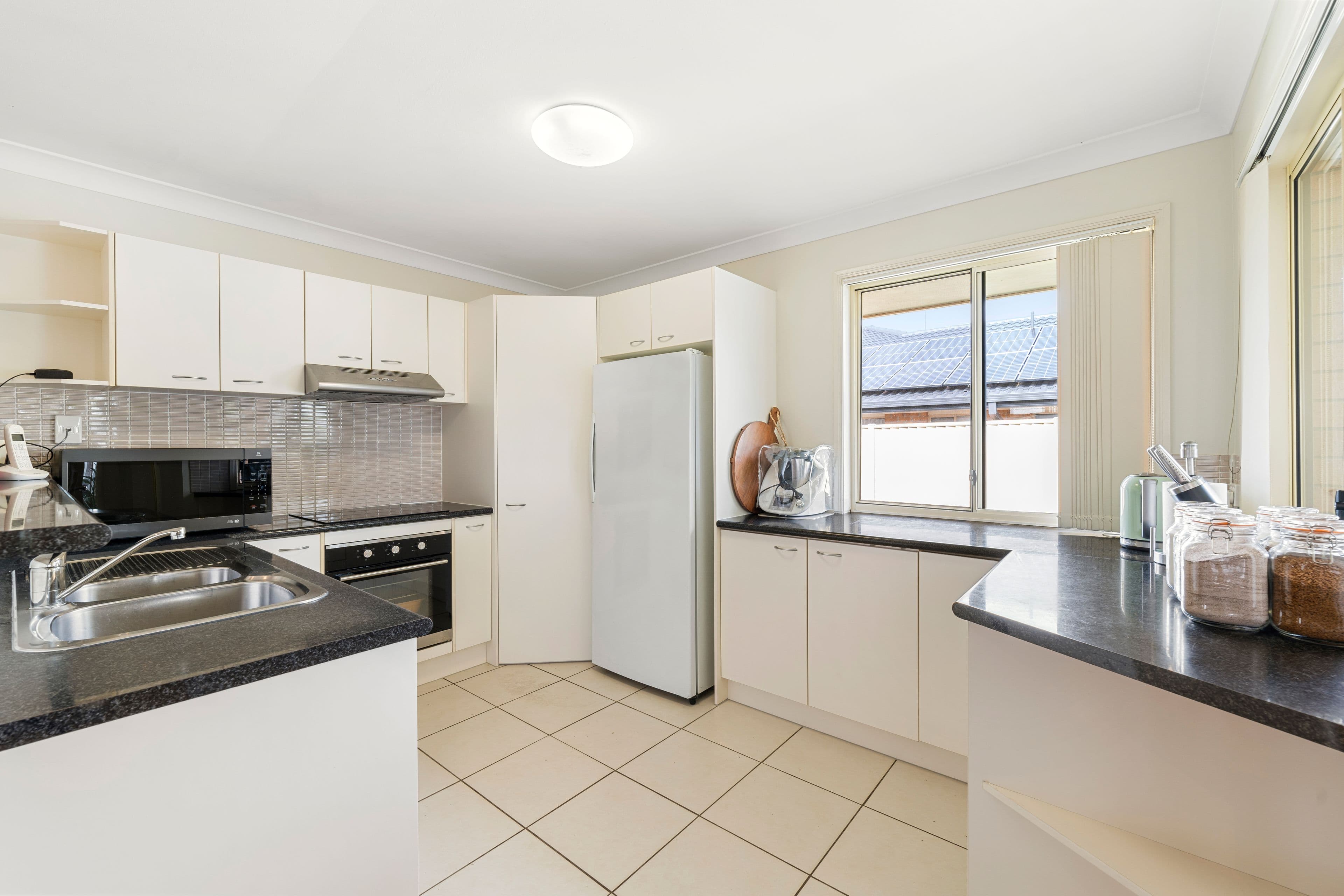 15 Diamond Sand Drive, Upper Coomera QLD 4209, Upper Coomera - Thumbnail 4