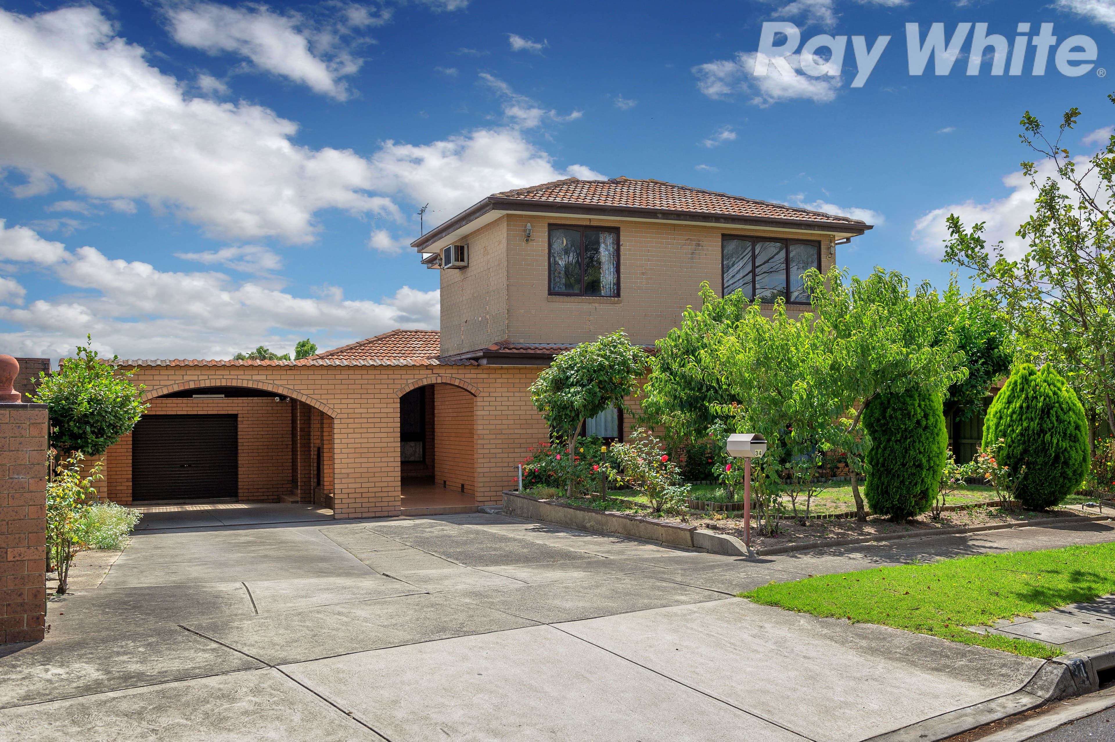 34 Hermitage Crescent, Bundoora VIC 3083, Bundoora - Image 1