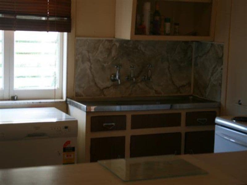 129 Miscamble Street, ROMA QLD 4455, Roma - Thumbnail 3