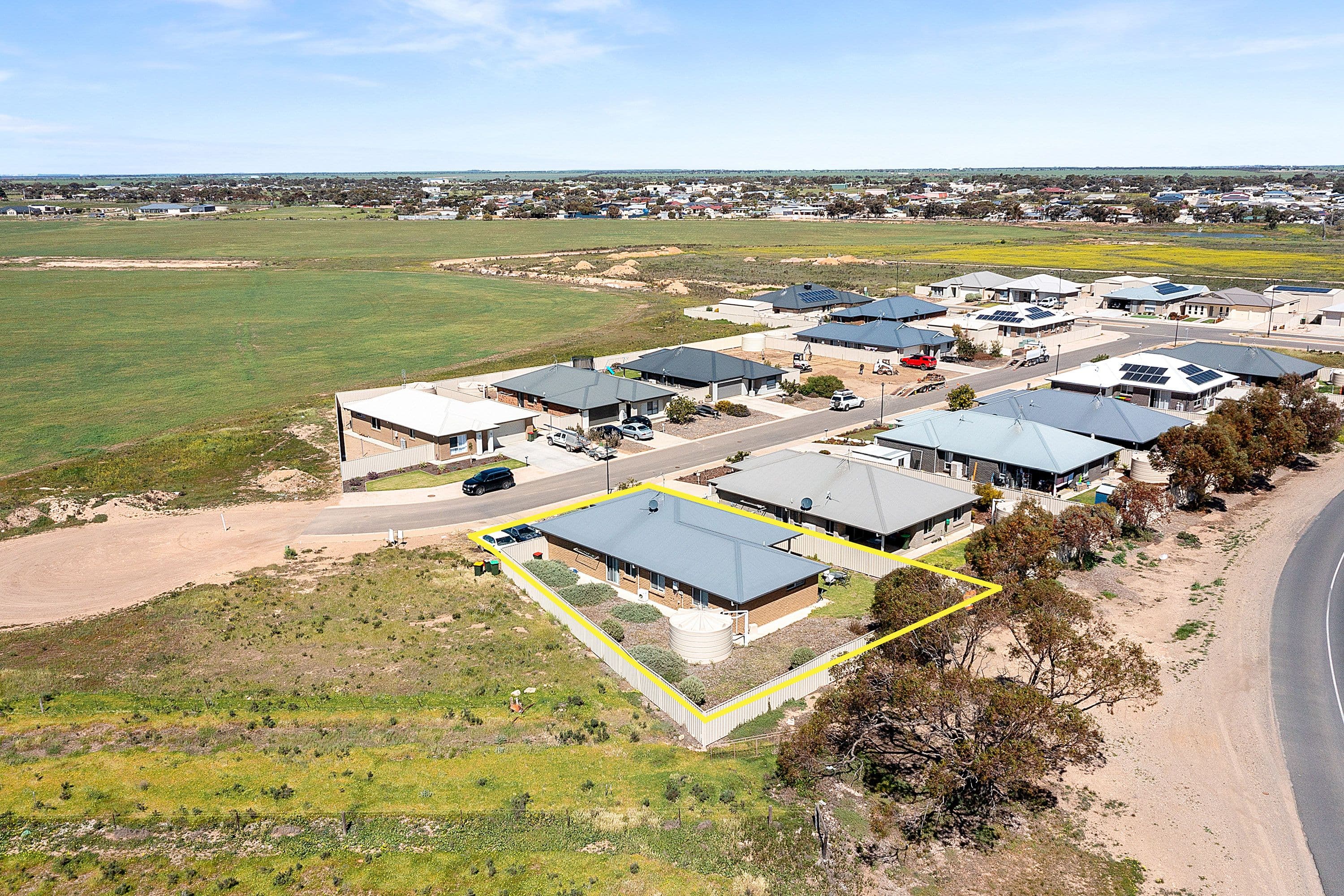 13 Matthew Flinders Drive, Wallaroo SA 5556, Wallaroo - Thumbnail 4