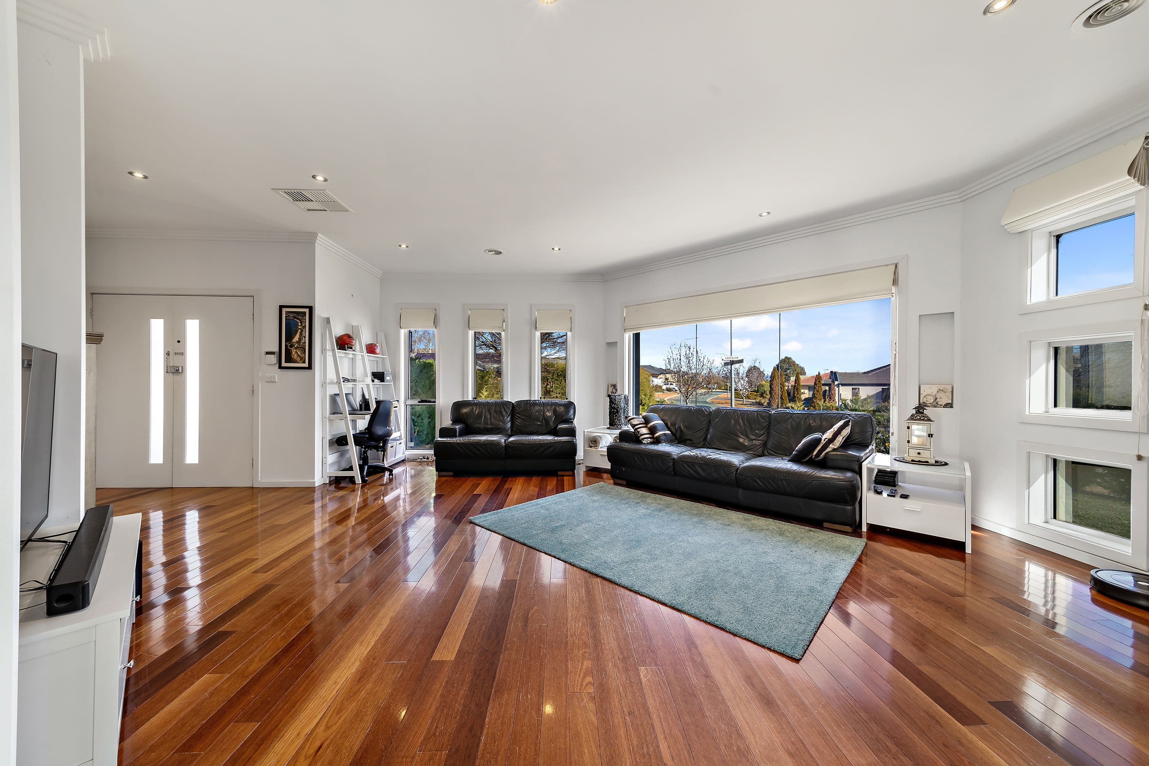 25 Hanrahan Crescent, Dunlop ACT 2615, Dunlop - Thumbnail 4