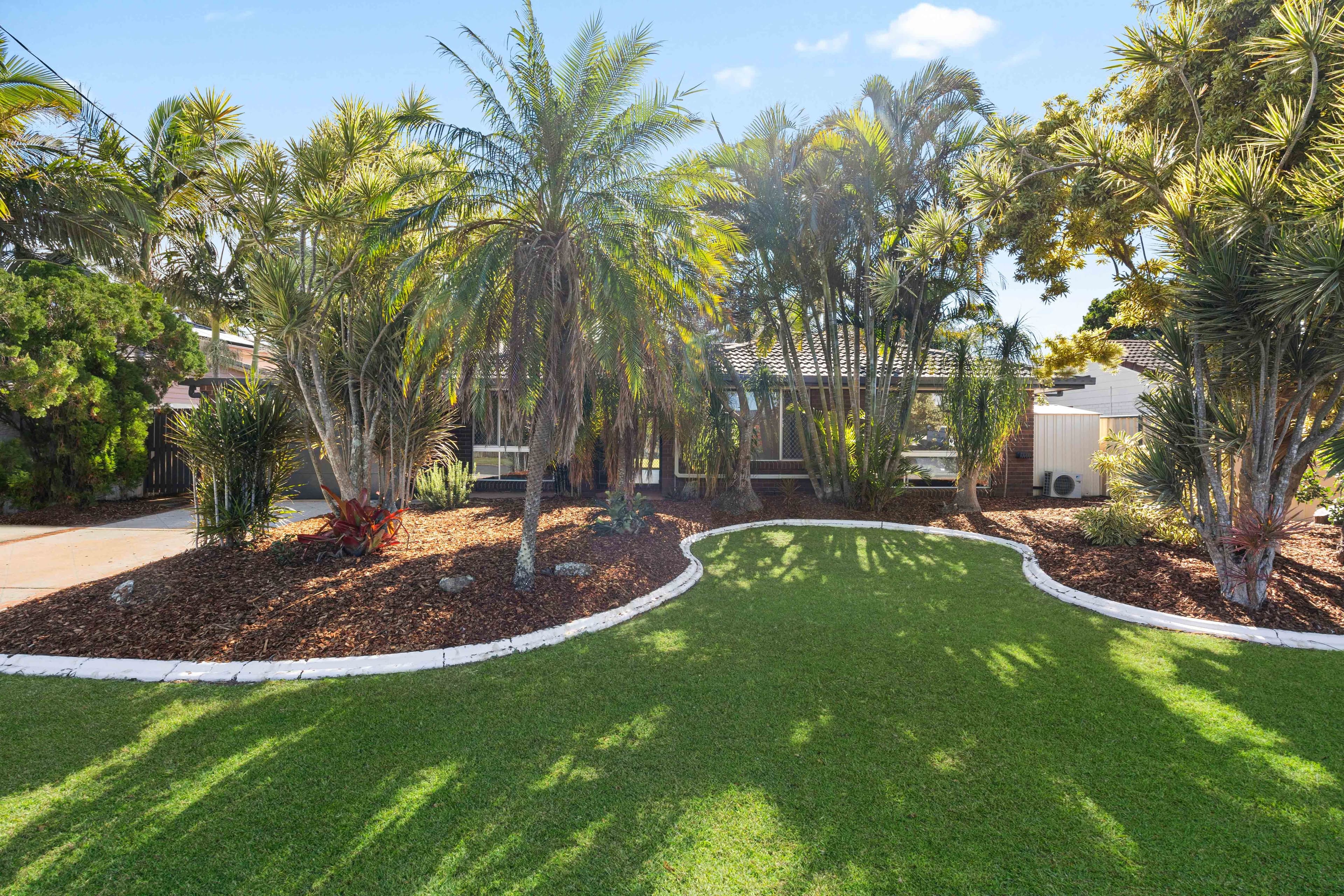13 Sunbird Chase, Parrearra QLD 4575, Parrearra - Thumbnail 2