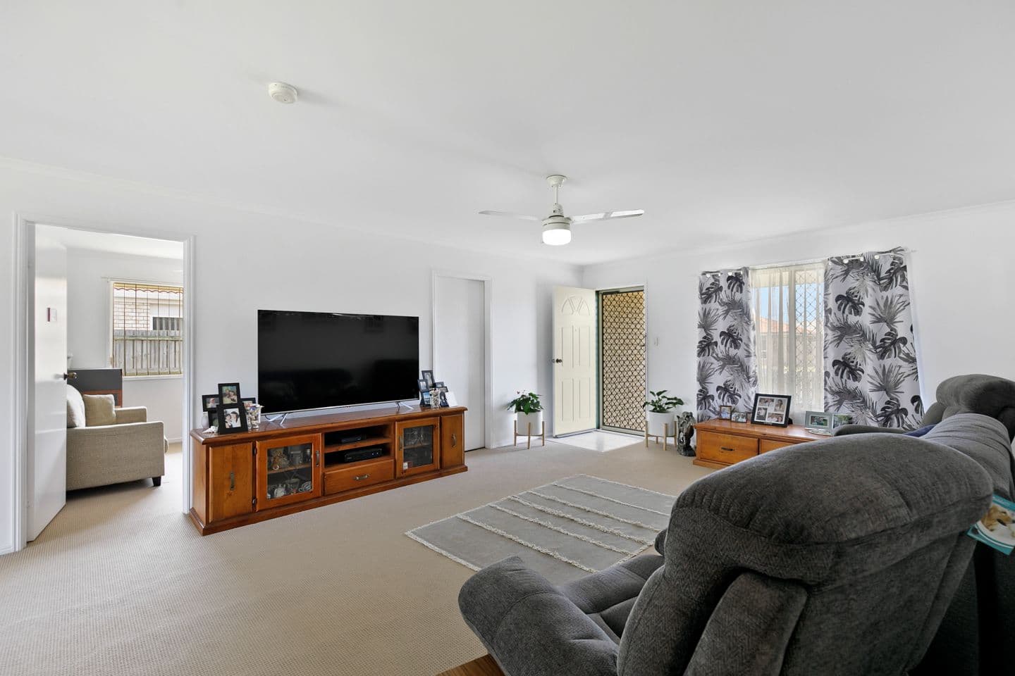 6 Gunsynd Way, Point Vernon QLD 4655, Point Vernon - Thumbnail 4
