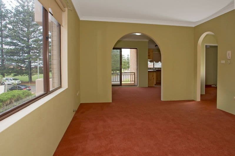 31 The Esplanade, THIRROUL NSW 2515, Thirroul - Thumbnail 4