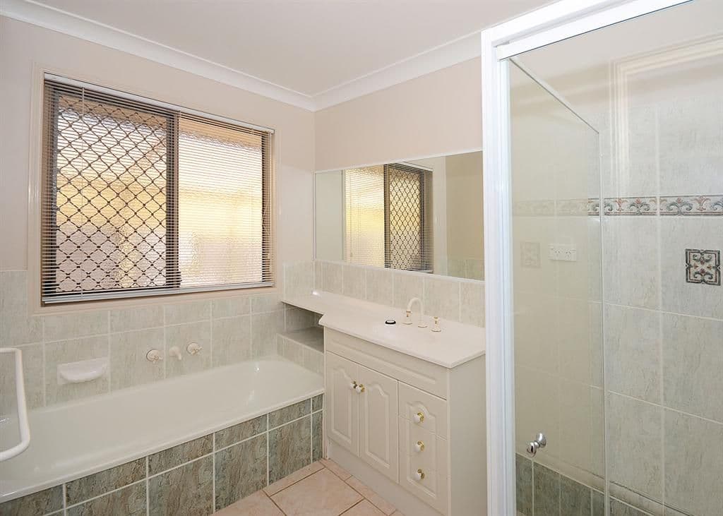 5 Pohlman Court, SCARNESS QLD 4655, Scarness - Thumbnail 4