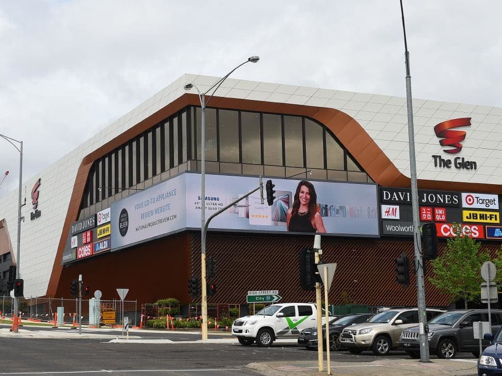 35 Lincoln Avenue, Glen Waverley VIC 3150, Glen Waverley - Thumbnail 4