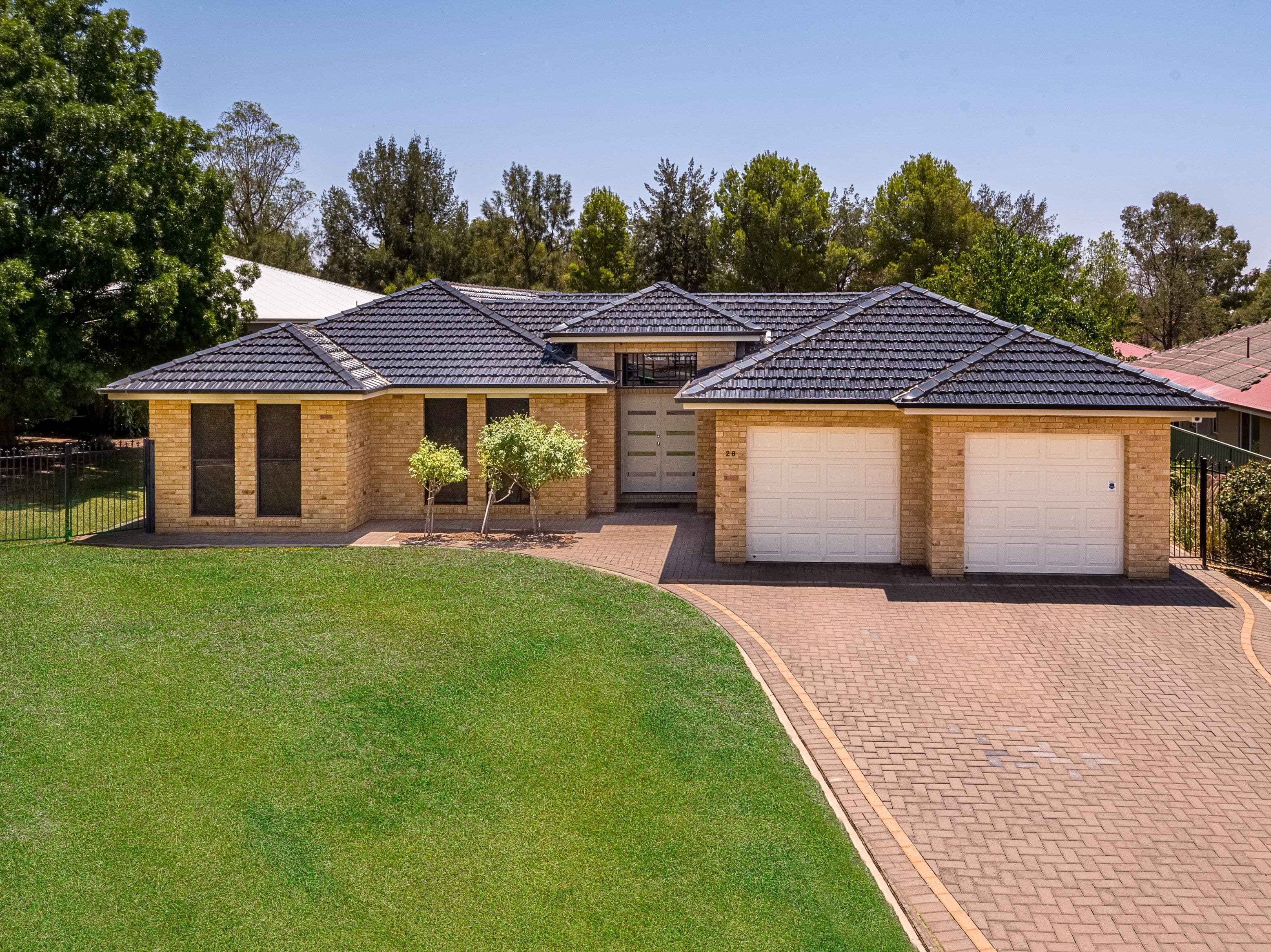 28 Lakeside Circuit, Dubbo NSW 2830, Dubbo - Image 1