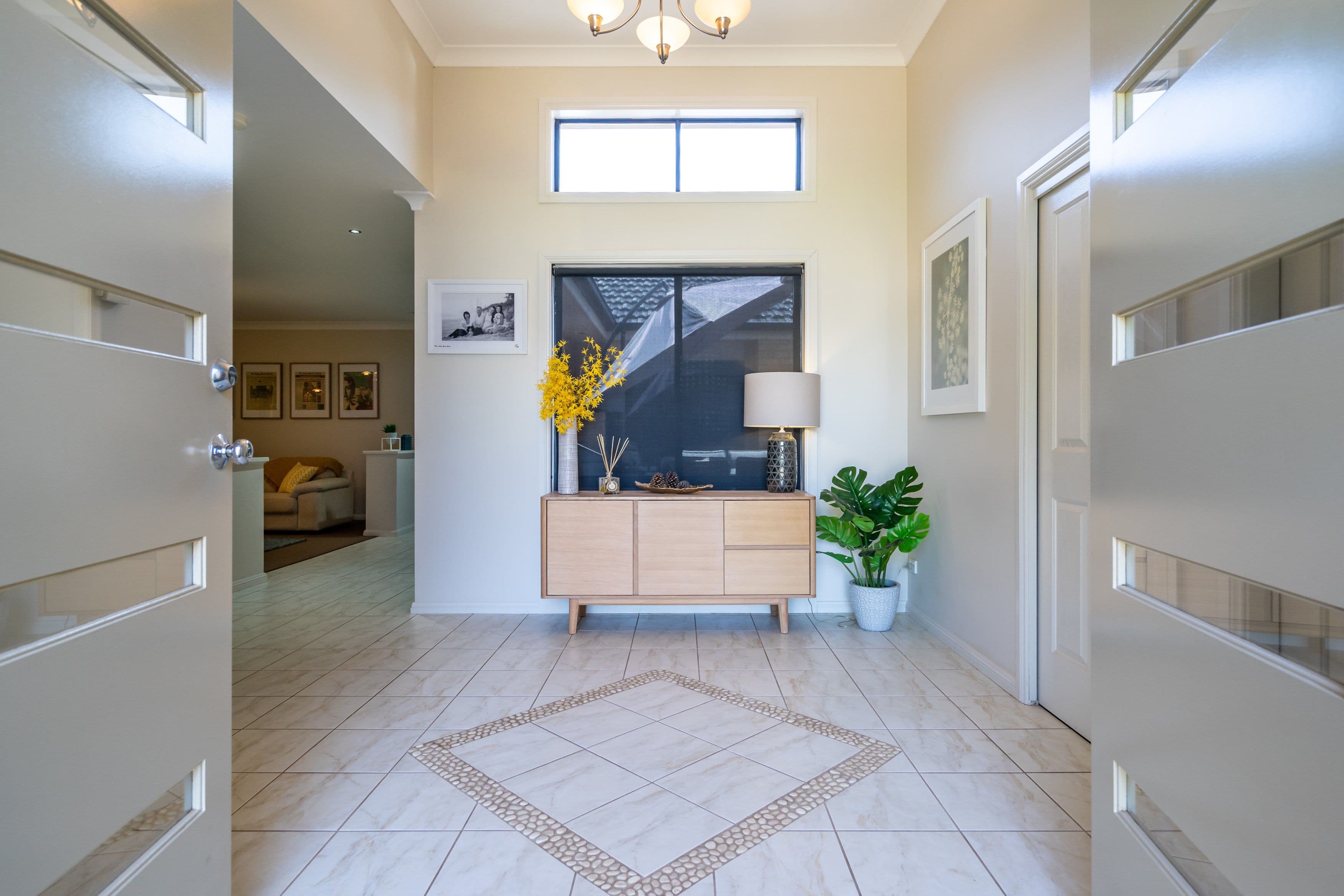 28 Lakeside Circuit, Dubbo NSW 2830, Dubbo - Thumbnail 2