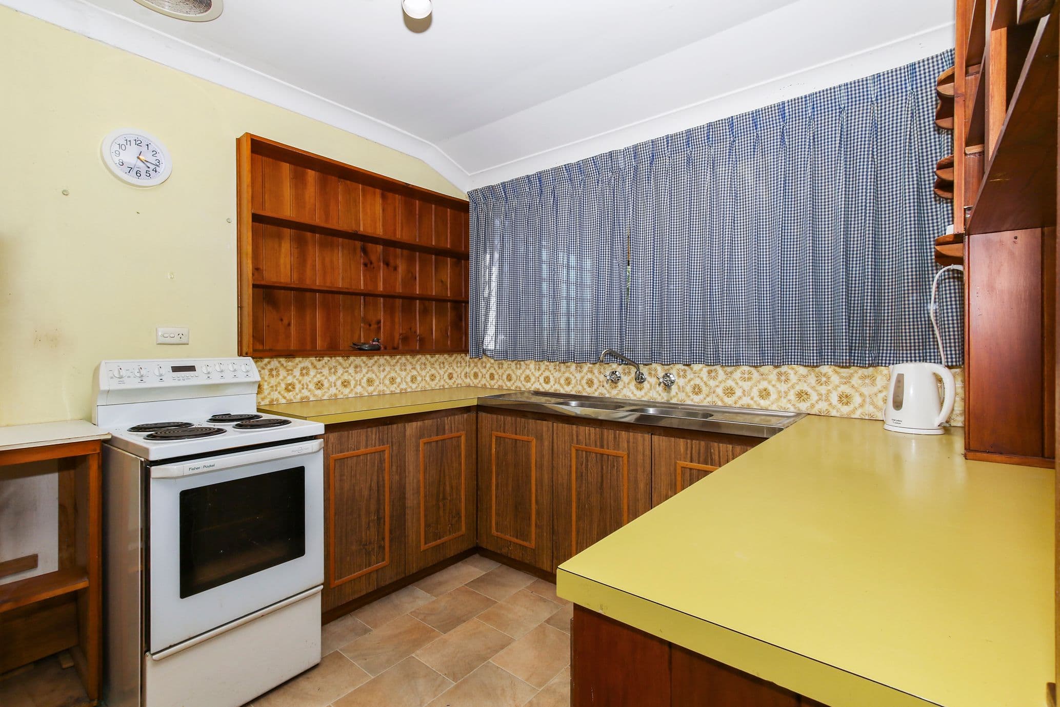 11 Aralia Way, Forrestfield WA 6058, Forrestfield - Thumbnail 3