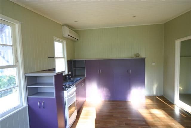 30 Myall Street, DALBY QLD 4405, Dalby - Thumbnail 2
