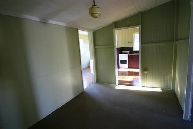 30 Myall Street, DALBY QLD 4405, Dalby - Thumbnail 3