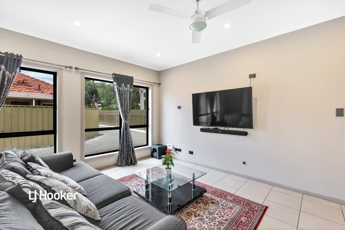 37 Quinlivan Road, Pooraka SA 5095, Pooraka - Thumbnail 3