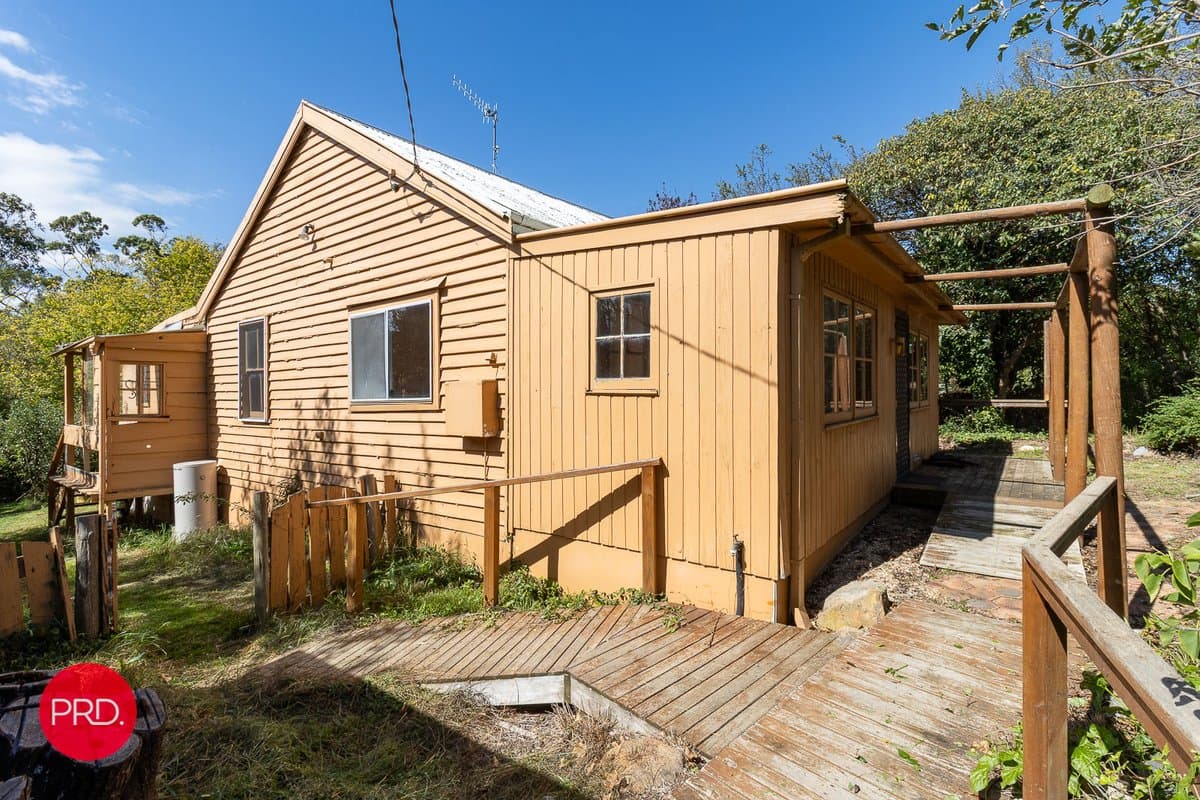 30 Duralla Street, BUNGENDORE NSW 2621, Bungendore - Thumbnail 3