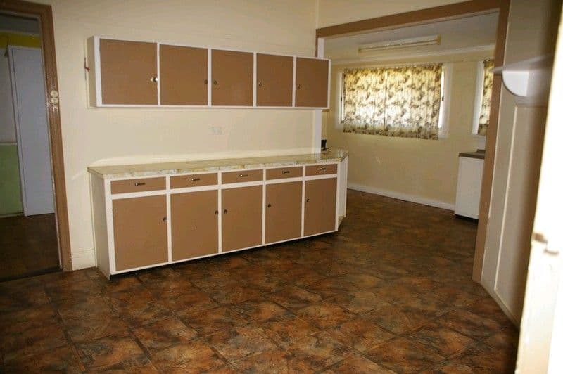19 Murtho Street, RENMARK SA 5341, Renmark - Thumbnail 3