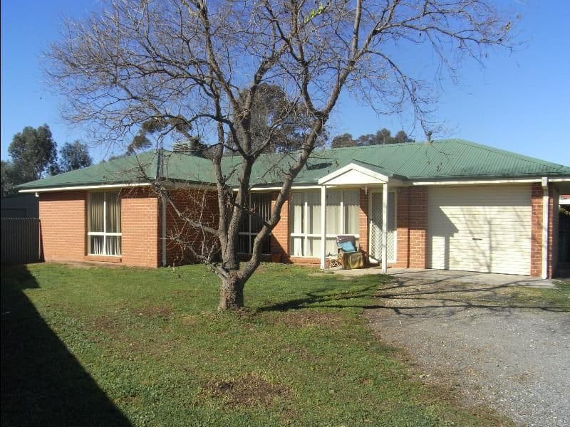 44 Larmer Street, HOWLONG NSW 2643, Howlong - Image 1