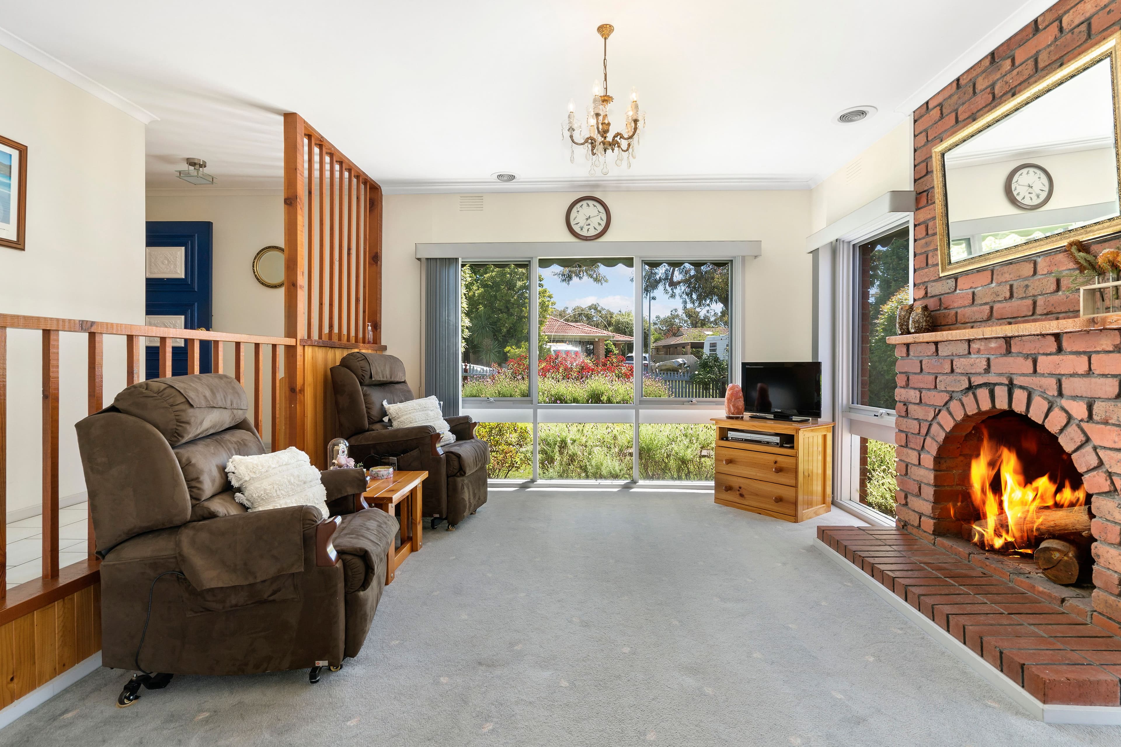 28 Raphael Crescent, Frankston VIC 3199, Frankston - Thumbnail 2