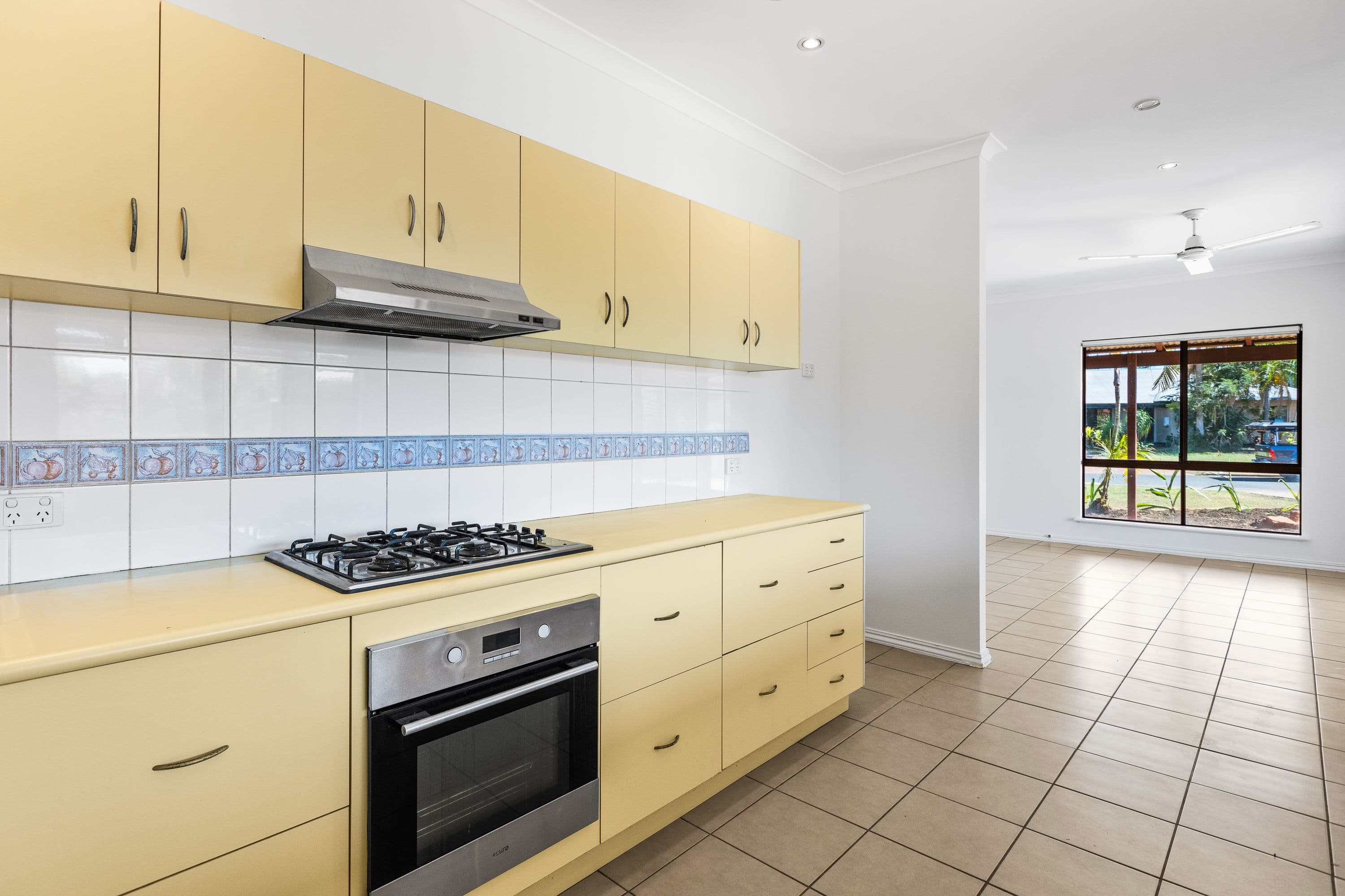 45 Godwit Crescent, Djugun WA 6725, Djugun - Thumbnail 7