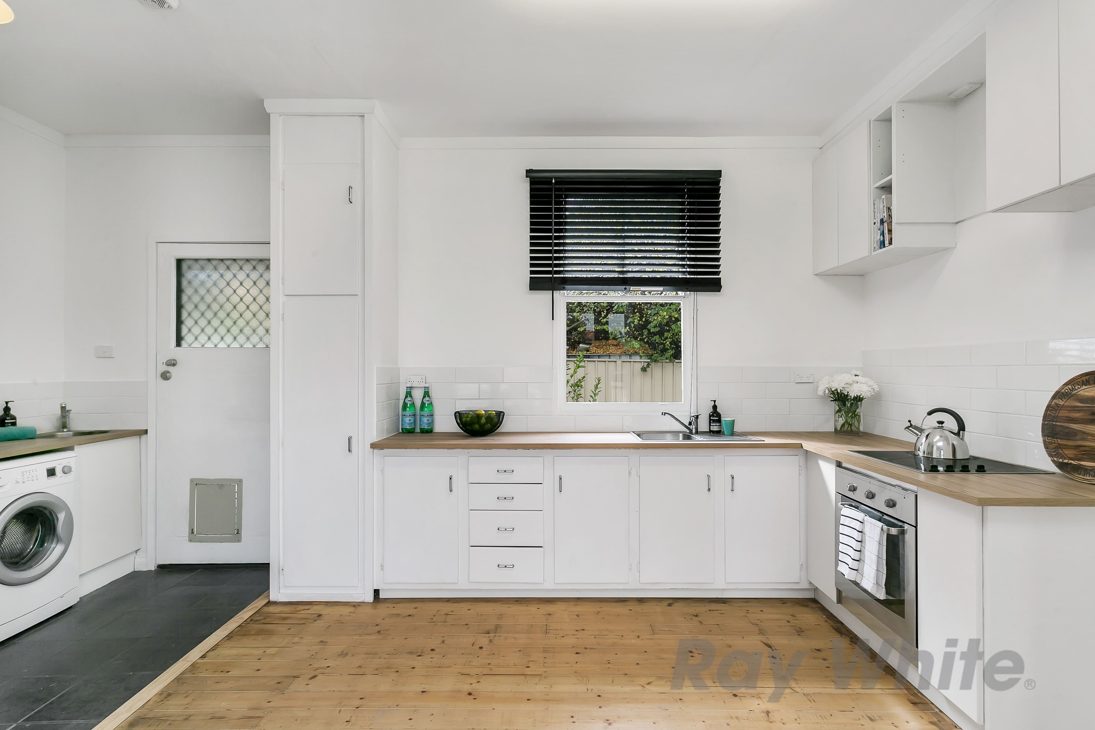 10 Lyall Avenue, Hampstead Gardens SA 5086, Hampstead Gardens - Thumbnail 2