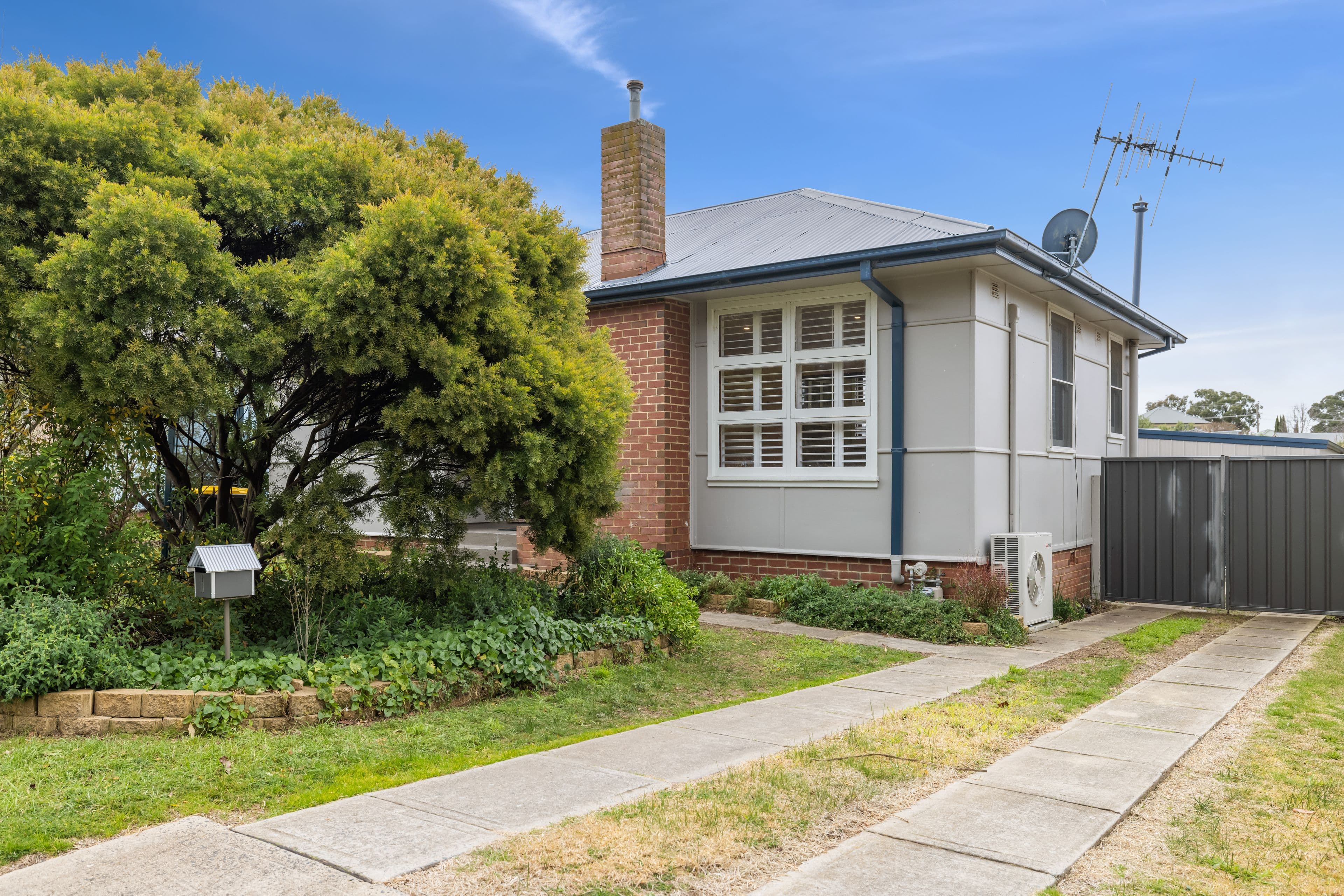 11 Wyatt Street, Goulburn NSW 2580, Goulburn - Image 1