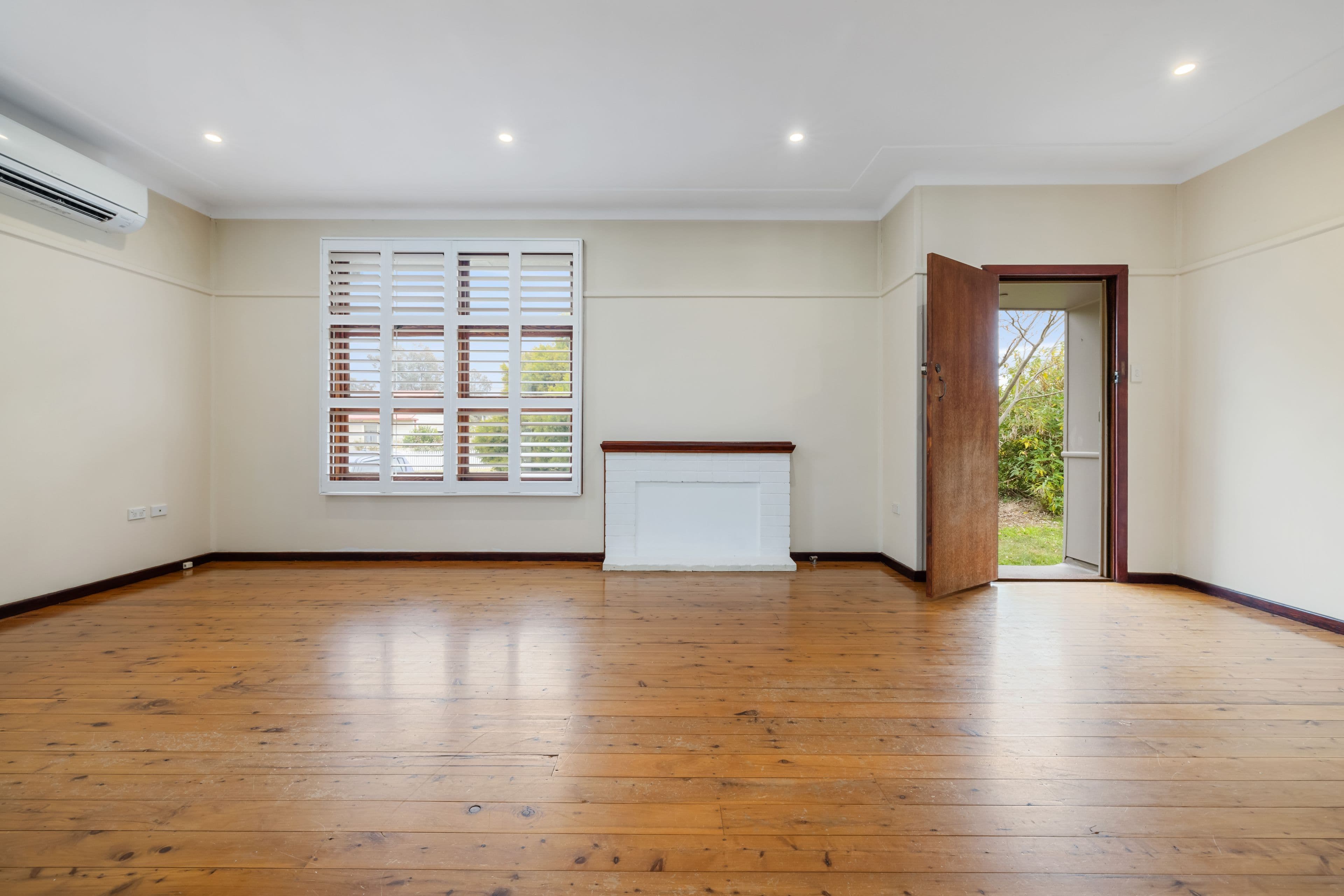 11 Wyatt Street, Goulburn NSW 2580, Goulburn - Thumbnail 3