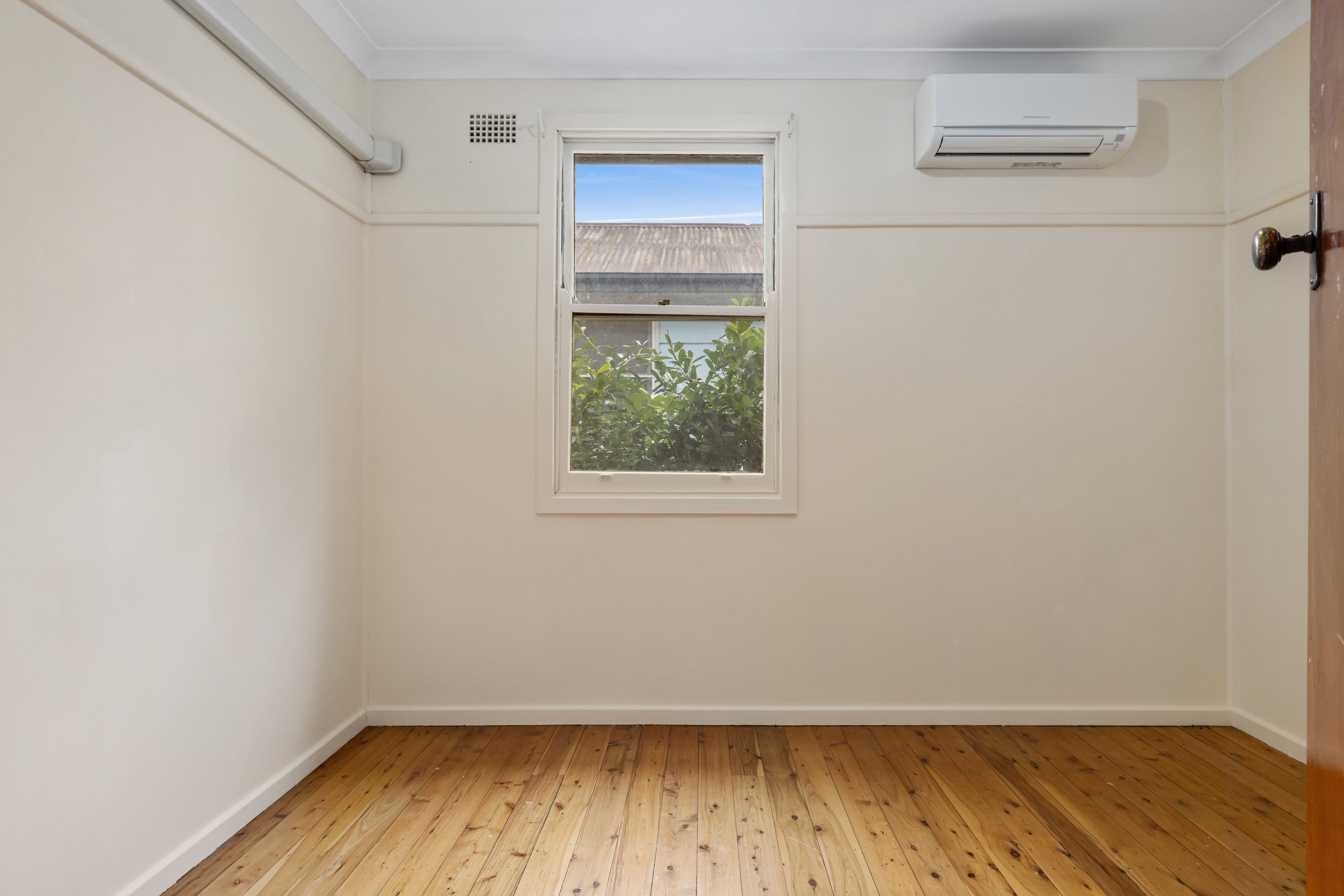 11 Wyatt Street, Goulburn NSW 2580, Goulburn - Thumbnail 6