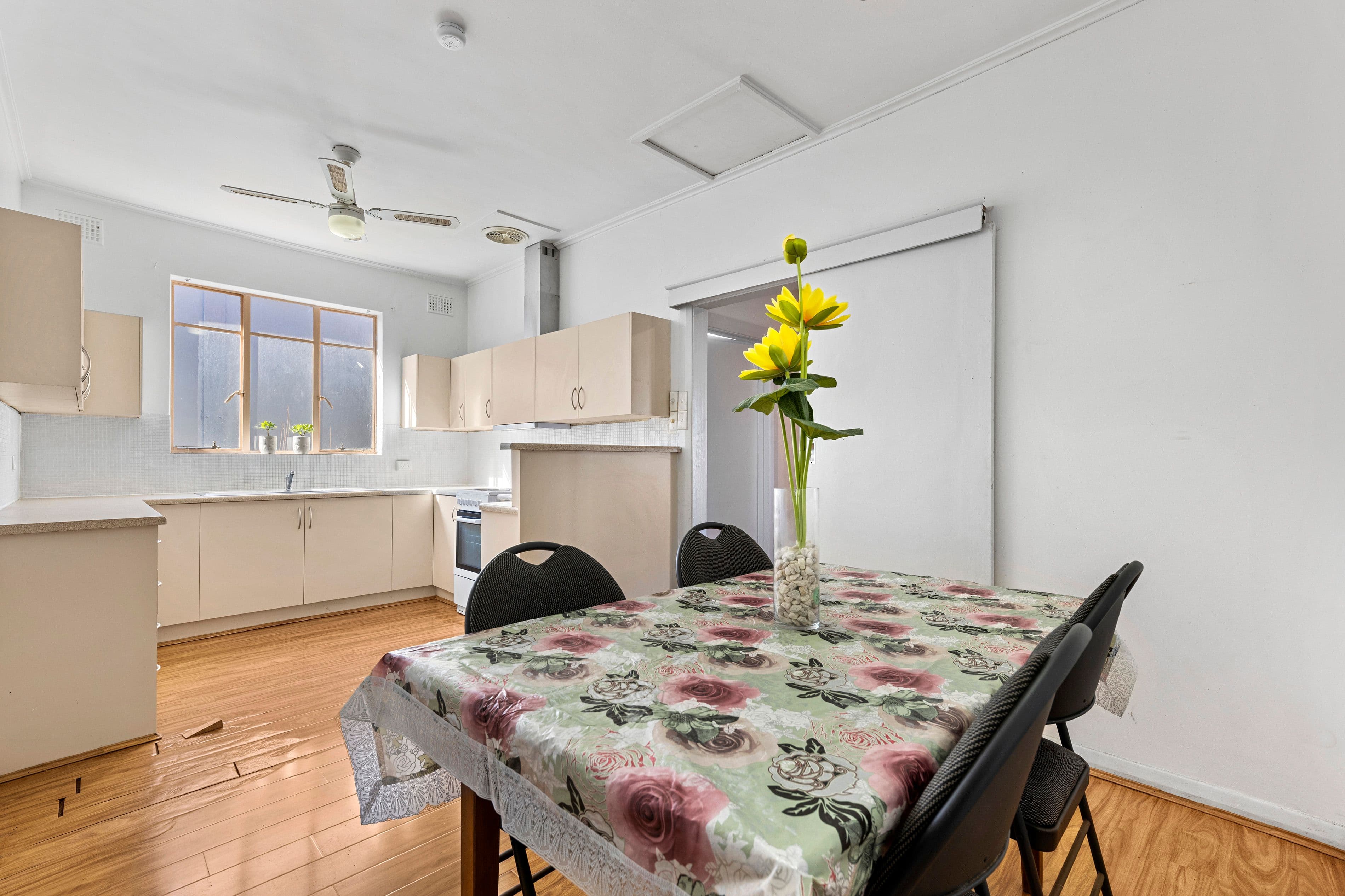 8 Royce Avenue, Croydon Park SA 5008, Croydon Park - Thumbnail 4