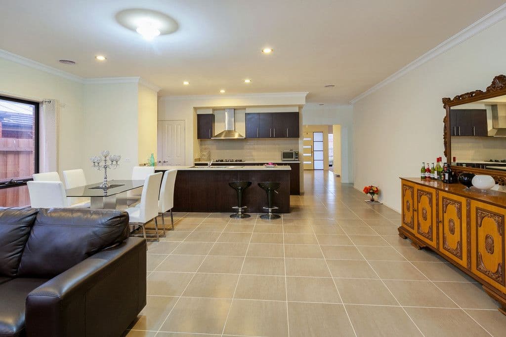 33 Camouflage Drive, EPPING VIC 3076, Epping - Thumbnail 2