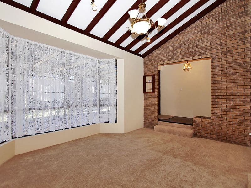 10 Bluejay Gardens, BALLAJURA WA 6066, Ballajura - Thumbnail 4