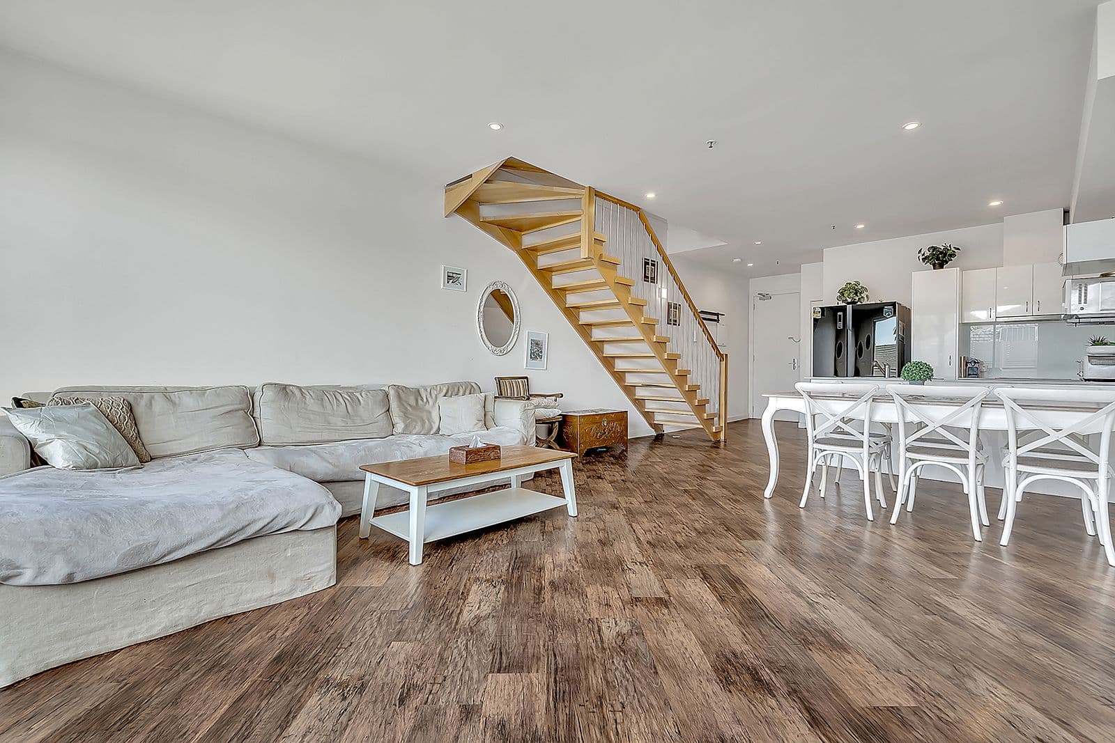 12 Cascade Drive, Casino - Image 1