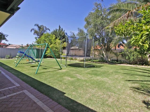 9 Prichard Place, CANNING VALE WA 6155, Canning Vale - Thumbnail 4