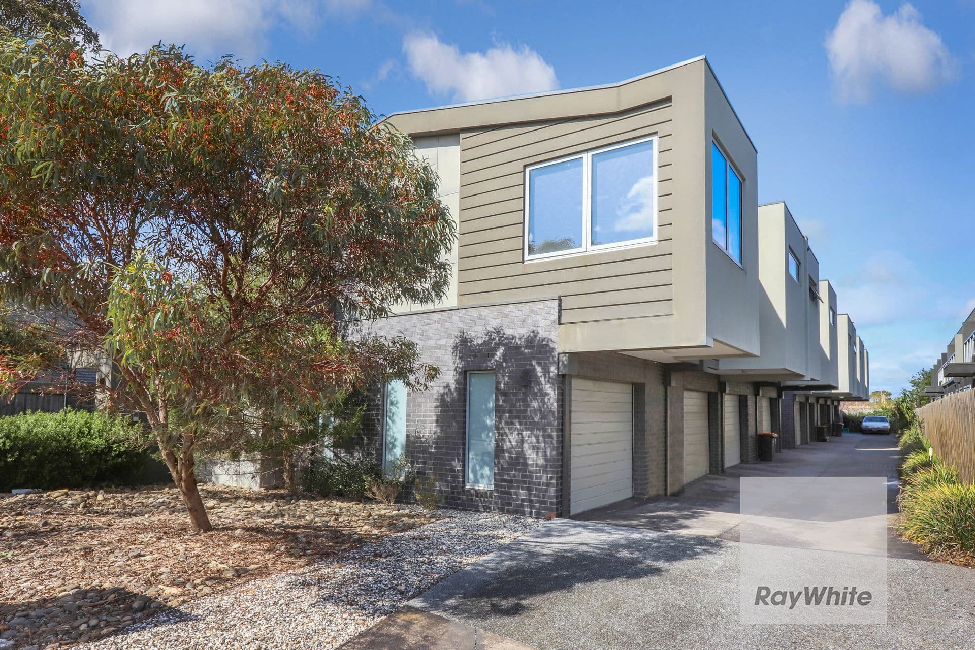 57 Parer Road, Airport West VIC 3042, Airport West - Thumbnail 2
