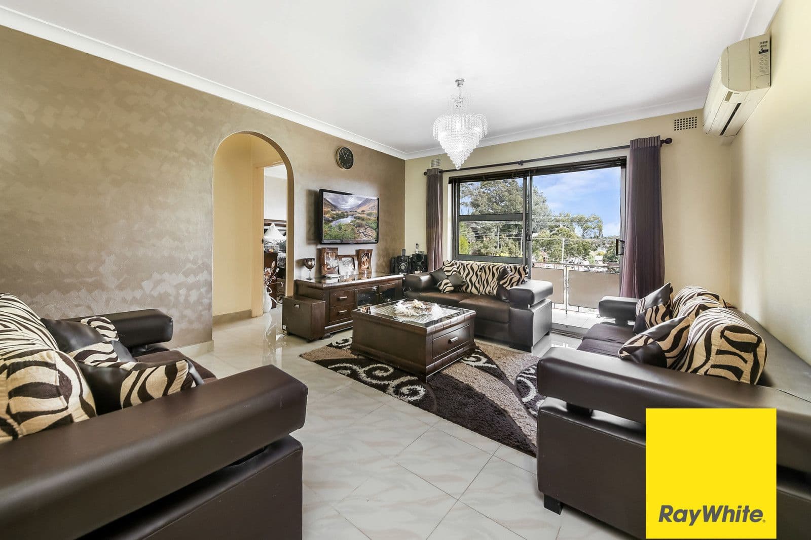 22 Denman Avenue, Wiley Park NSW 2195, Wiley Park - Thumbnail 2