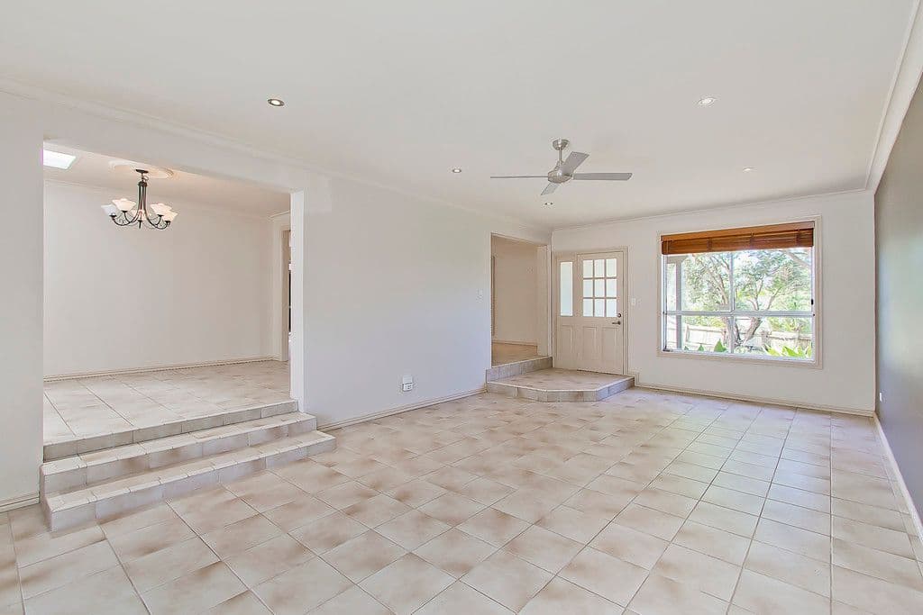 2 oak Street, NERANG QLD 4211, Nerang - Thumbnail 4