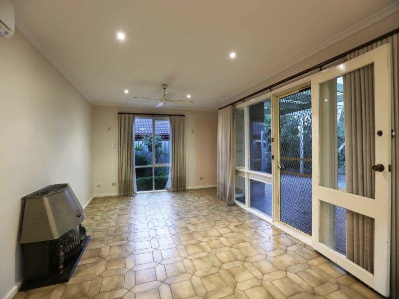 10 McMurtry Way, FRANKSTON VIC 3199, Frankston - Thumbnail 4