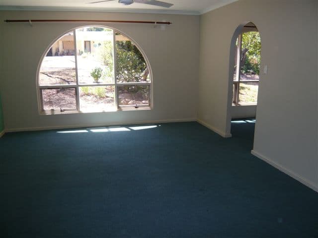 1 Solandra Crescent, MODBURY NORTH SA 5092, Modbury North - Thumbnail 4