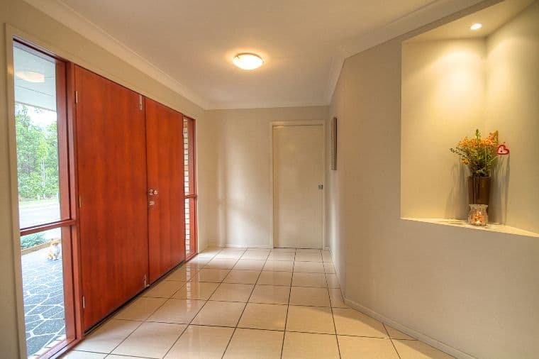 7 Vesta Close, SPRINGFIELD LAKES QLD 4300, Springfield Lakes - Thumbnail 2